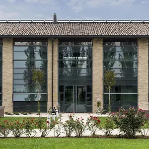 Western Hotel